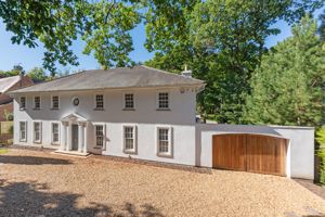 Photo 29- click for photo gallery